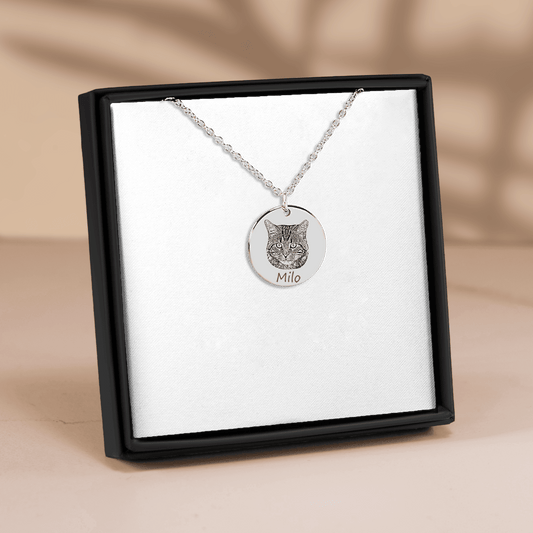 Silver Pendant Necklace